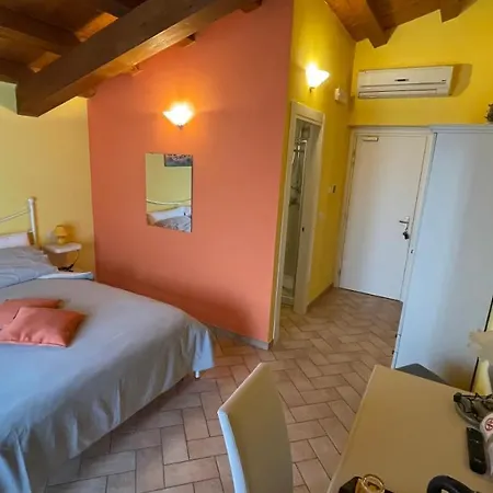 Casafe Tra Sogno E Realta Panzió Narni Scalo