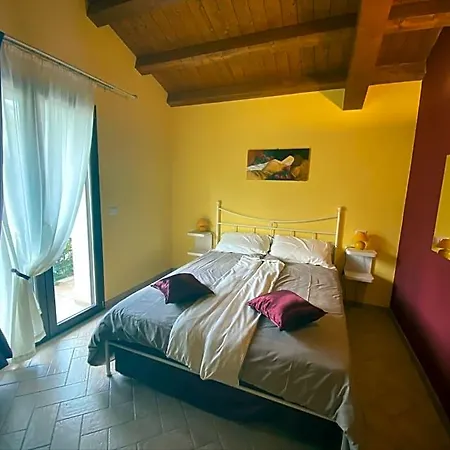 Bed and Breakfast Casafe Tra Sogno E Realta 3*